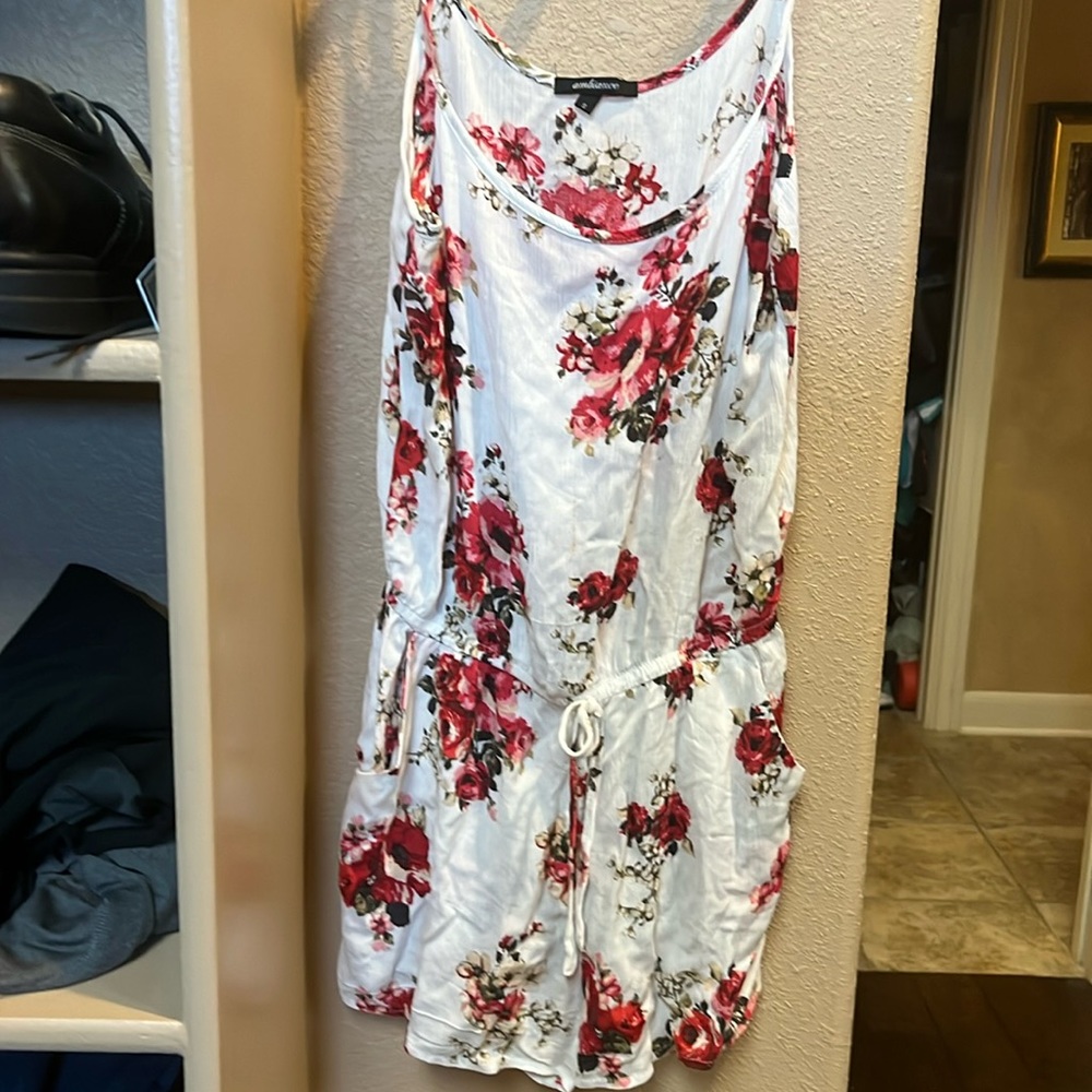 Size small floral  romper - ladies
